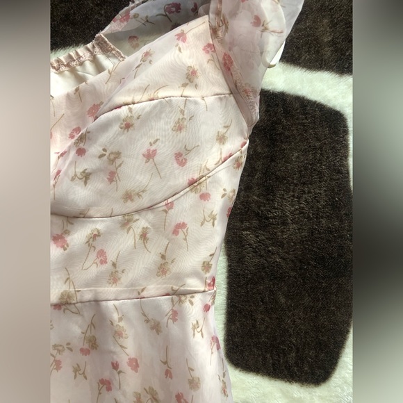 Ciders pale pink romantic gestures floral puff sleeve dress - Picture 3 of 7